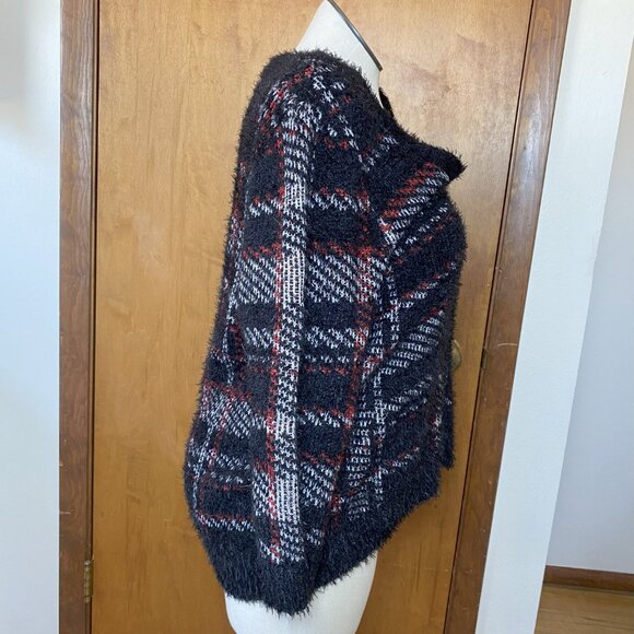 NWT Lane Bryant 14/16 1X Fuzzy Button-Up Sweater Cardigan Plaid - Picture 4 of 6